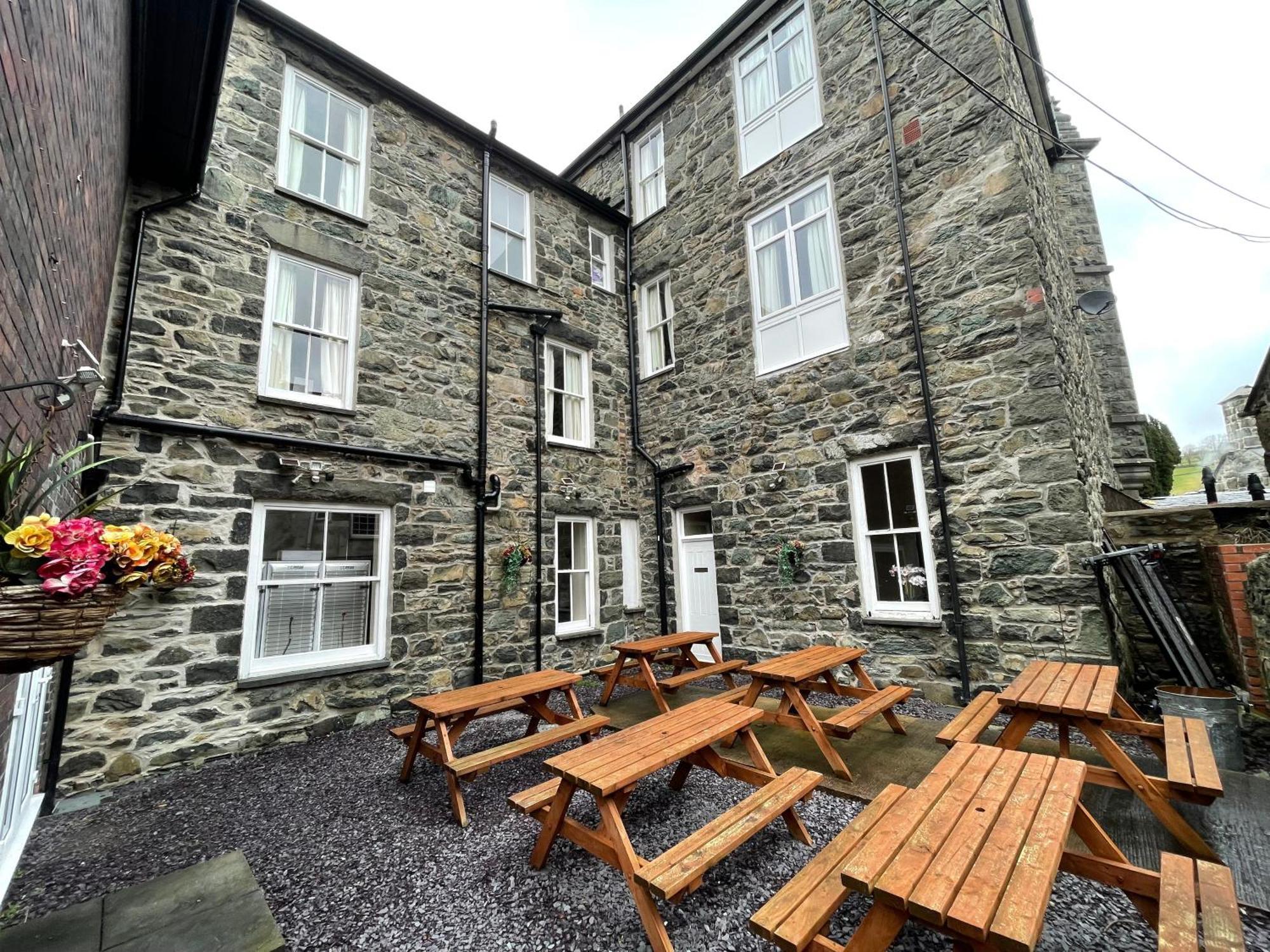 The Lombard Villa Dolgellau Buitenkant foto